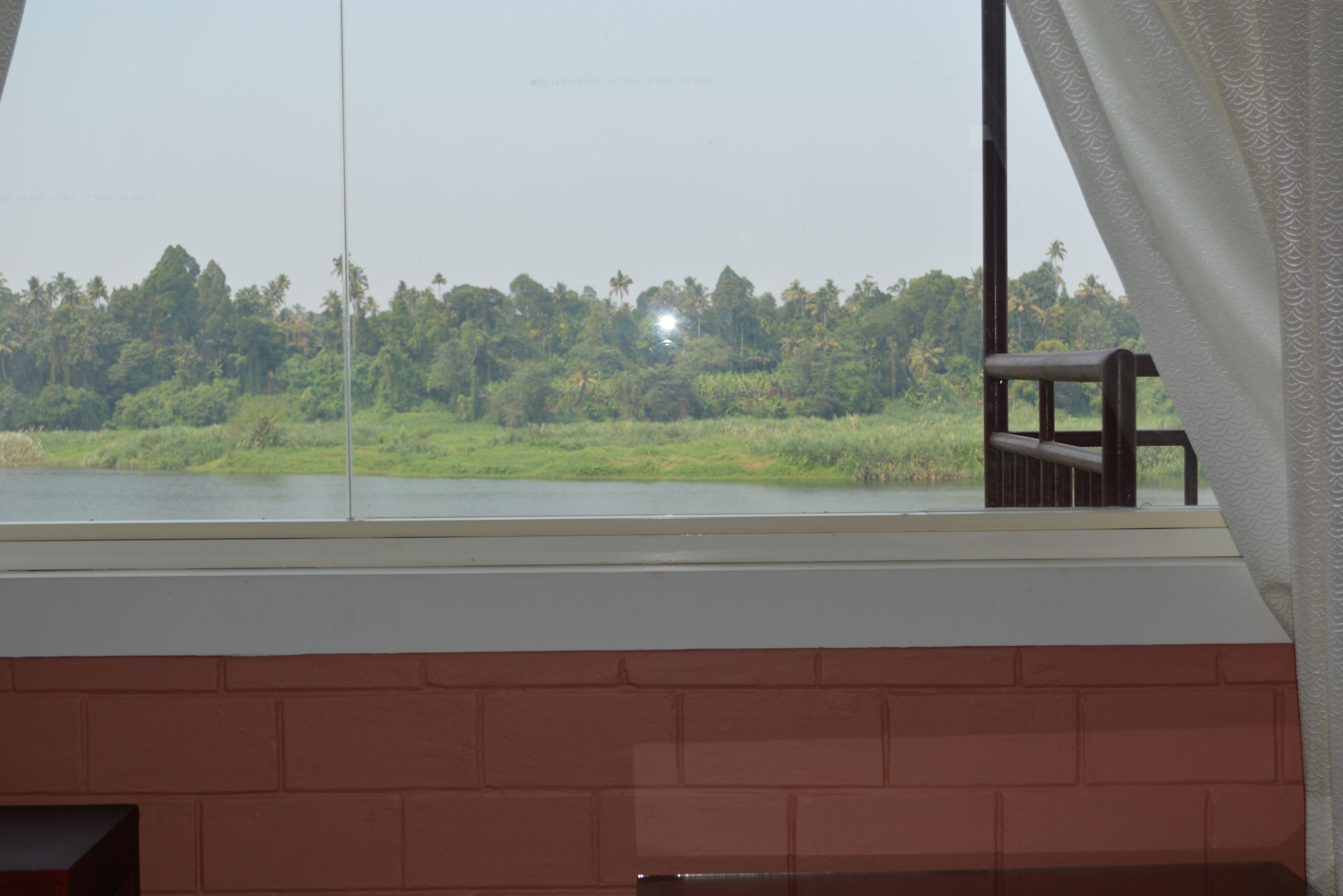 Periyar RiverView Homestay, Near Cochin Airport, Kochi | RiverView AC Rooms