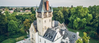 Hébergement de groupe privé dans un château de la campagne polonaise 