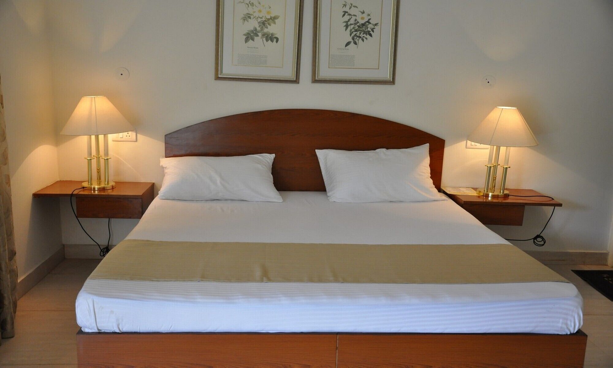 Private Room Near Unison World School