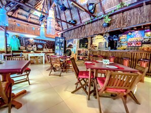 Bar (en la propiedad)