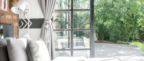 2 chambres, fer et planche Ă repasser, Wi-Fi, literie fournie