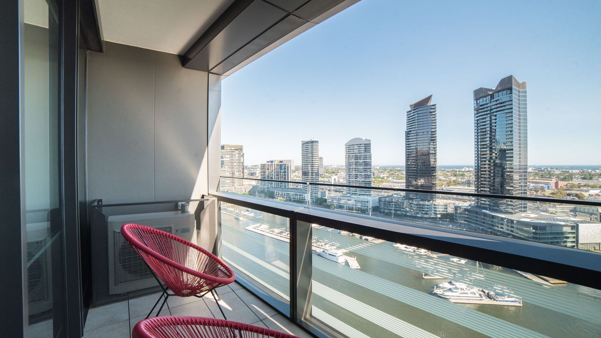 Two BR Apt - 889 Collins St Waterfront, Docklands