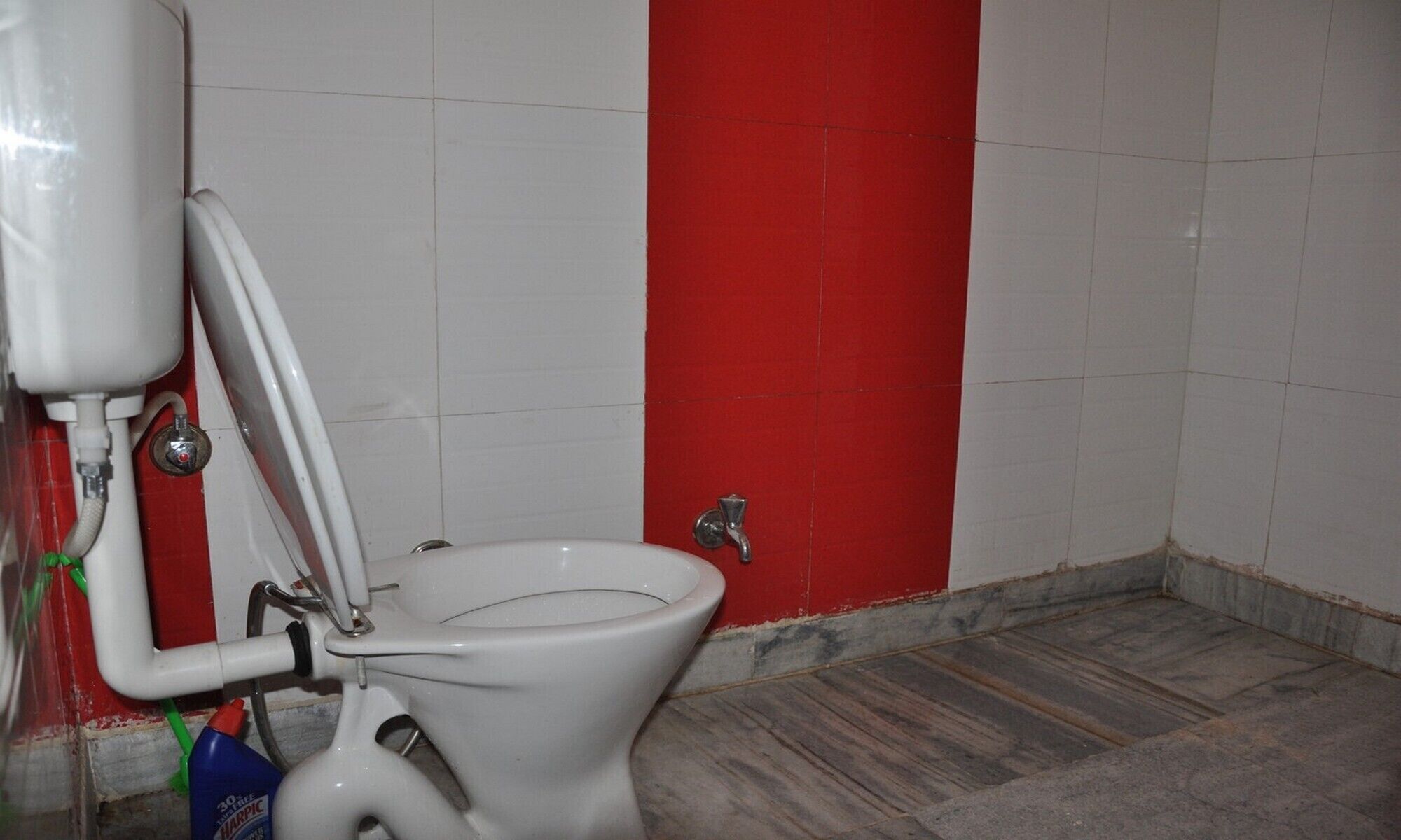 Comfortable Room in Tapovan