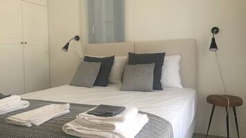 9 bedrooms, iron/ironing board, free WiFi, bed sheets