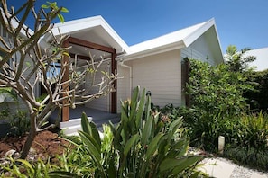Exterior - White Sands Beach House (Marcoola)