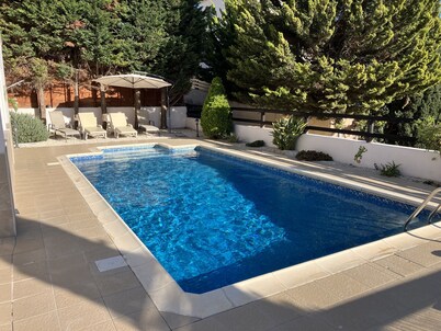 Private Pool - All En-Suite - Games Room - Large Sun Terrace - Full A/C - WiFi
