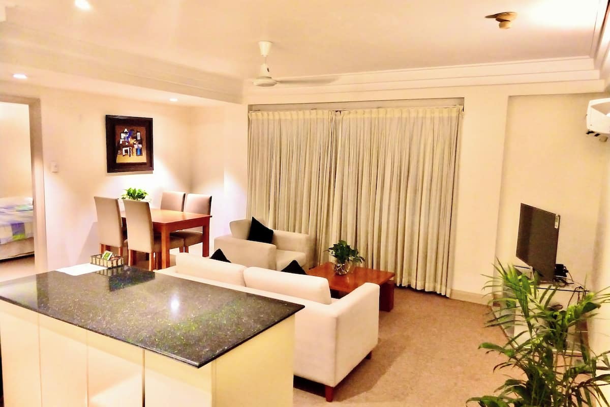 Comfort Apartment, 2 Bedrooms, Non Smoking | Living area