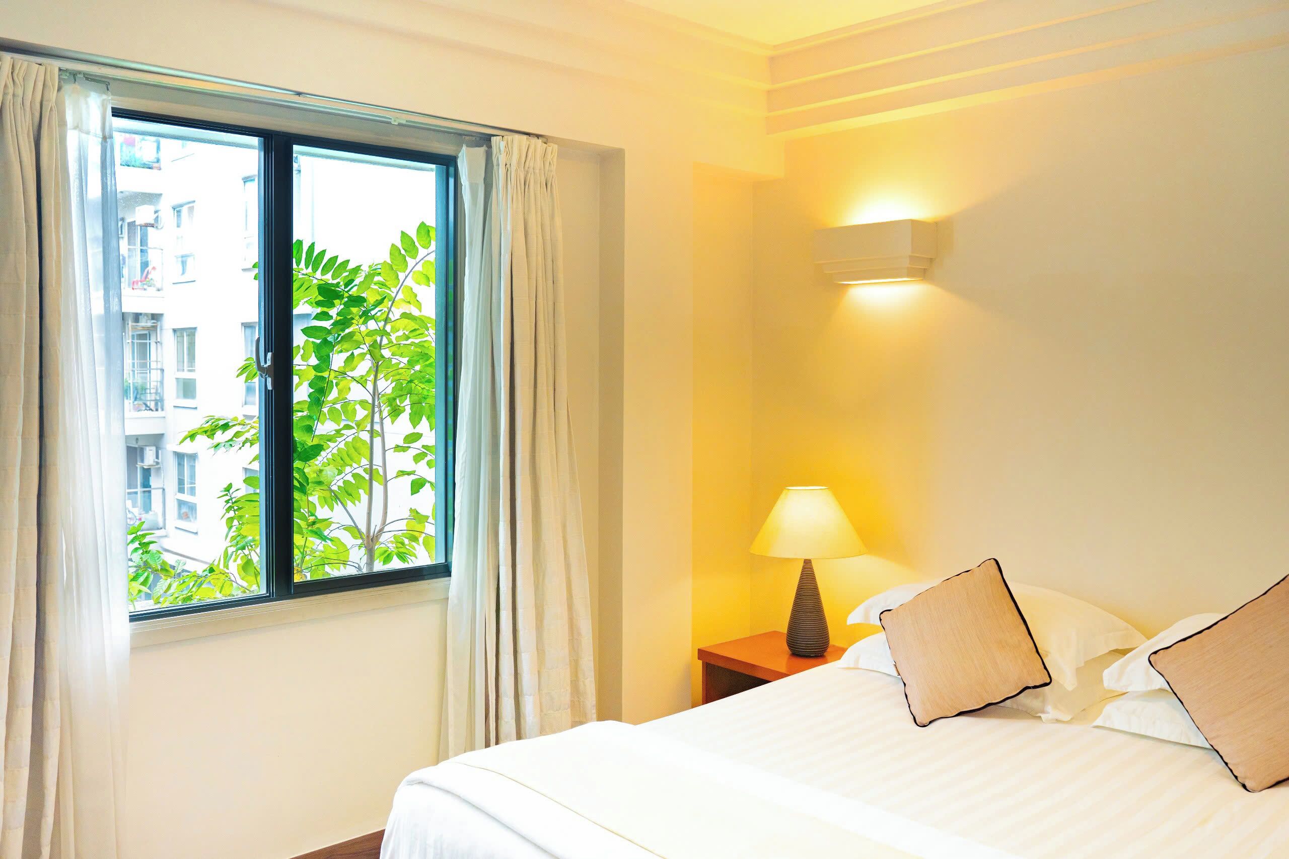 Deluxe Apartment, 2 Bedrooms | Hypo-allergenic bedding, in-room safe, desk, blackout drapes