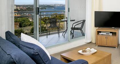 Milsons Point- ALF49 Alfred St (south) - Penthouse-Style 2BR with Harbour Views Parking by Milsons Point Station