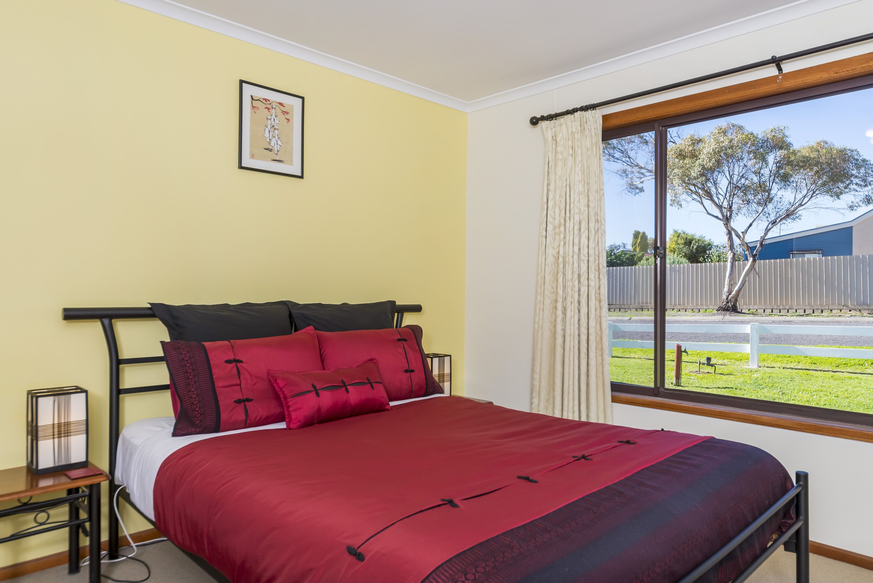 Ikumi - Port Elliot Beach House — image 7