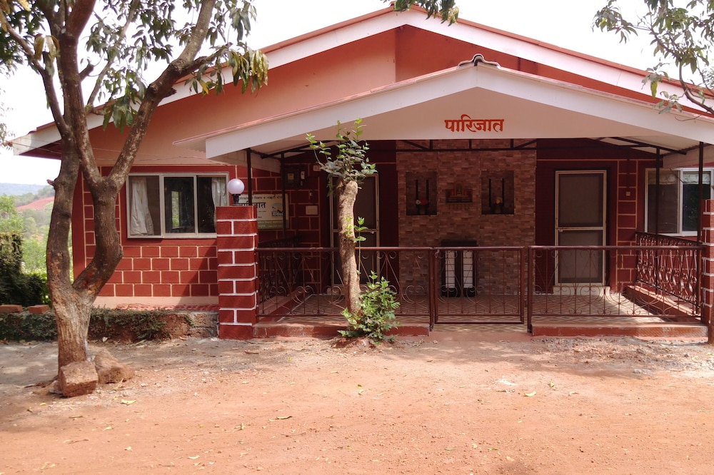 Parijat Holiday Home, Bungalow on hire