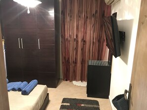 1 bedroom, soundproofing, iron/ironing board, WiFi - Pool View Appartment At British Resort 1334 (Hurghada)