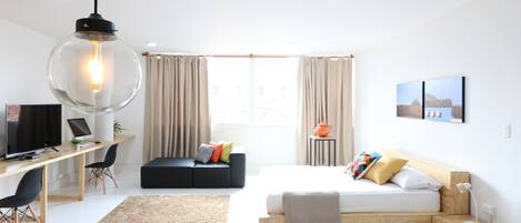 1 dormitorio, escritorio, wifi gratis y ropa de cama