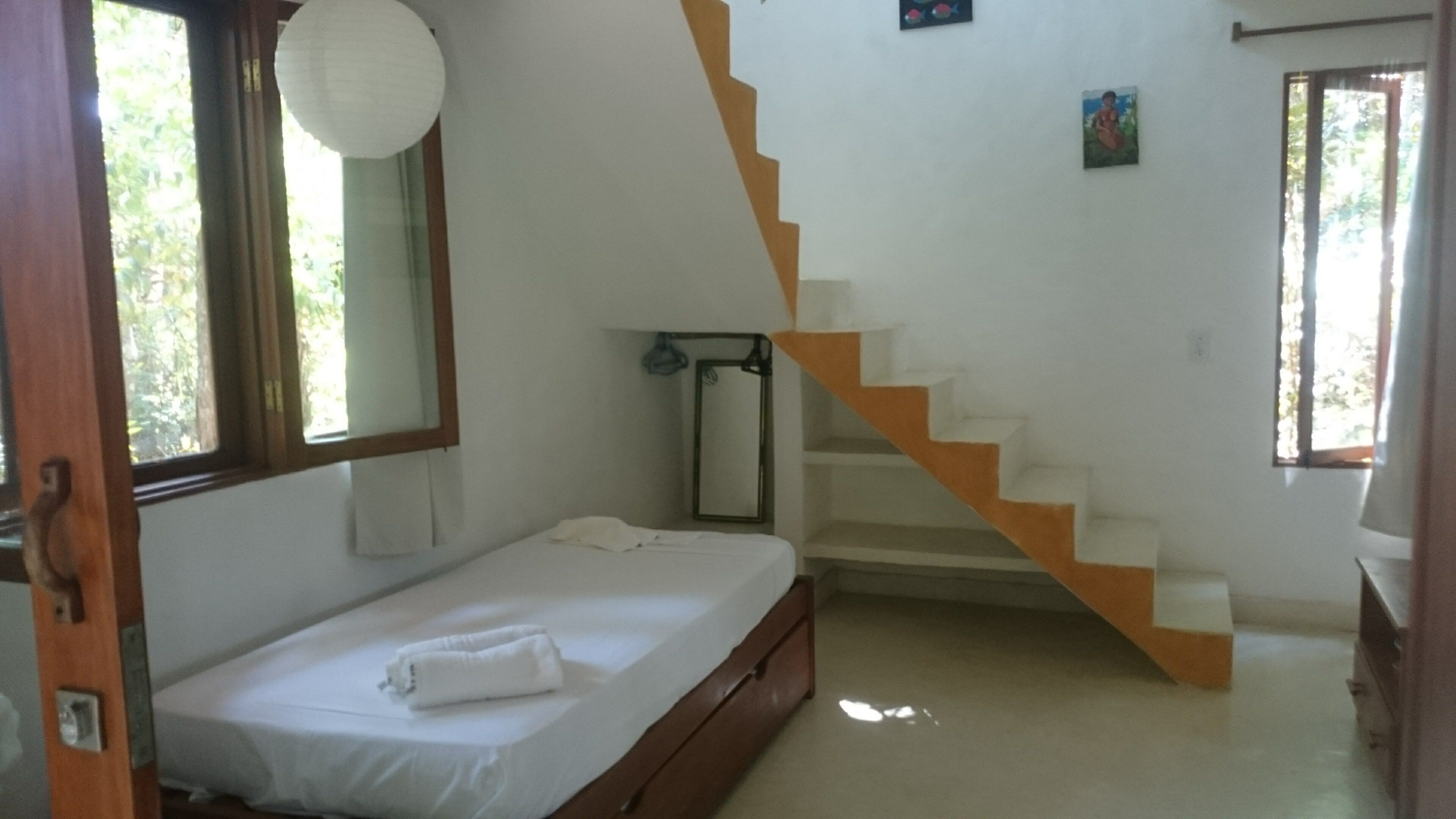 CHALET MITUCA AND ANNA, 1 QTO 2 BATHROOM. SOSSEGO AND NATURE.