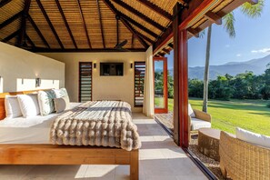 7 bedrooms, internet, bed sheets