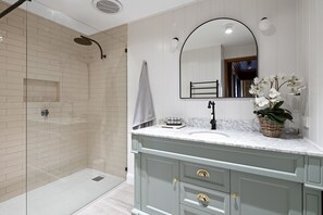 Bathtub, hair dryer, towels, soap