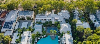 Fig Oasis—Poolside Resort Living at The Beach Club