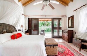 5 chambres, fer et planche à repasser, Wi-Fi gratuit, draps fournis