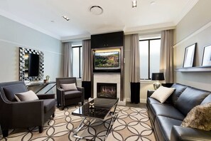 TV, fireplace, offices