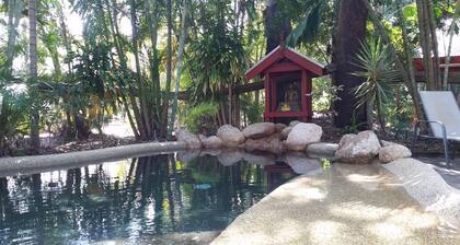 Shambhala Retreat Cottage 2