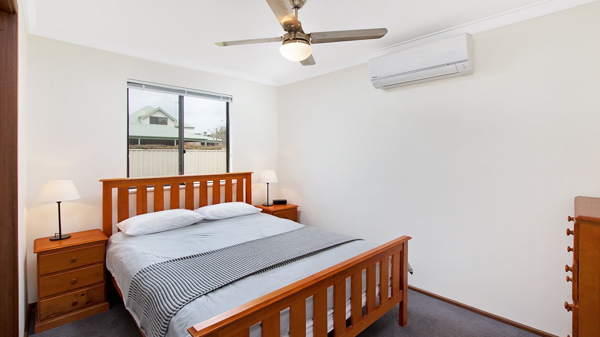 Crescent Bay on Chieftain - easy walk to town or beach (STRA6281ZLXM6IRN) — image 9