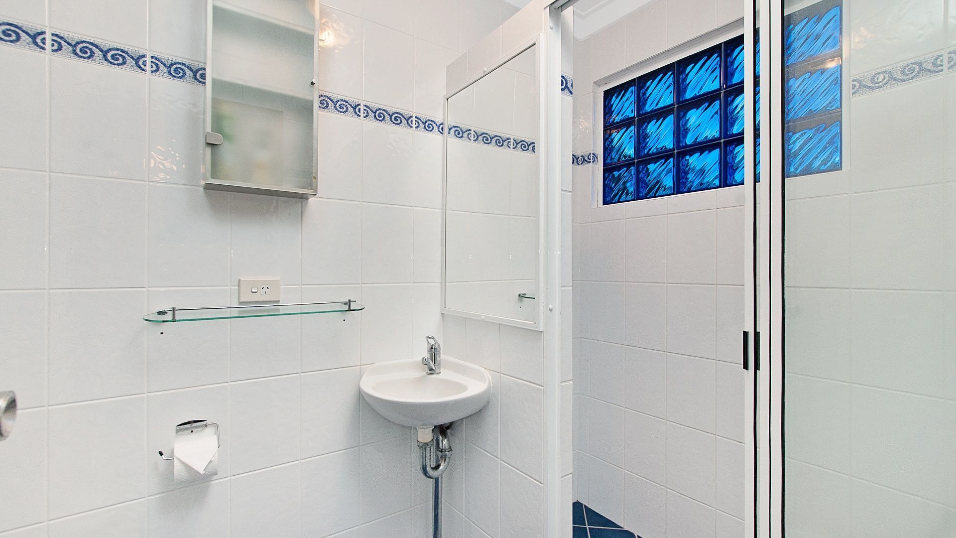 Crescent Bay on Chieftain - easy walk to town or beach (STRA6281ZLXM6IRN) — image 10