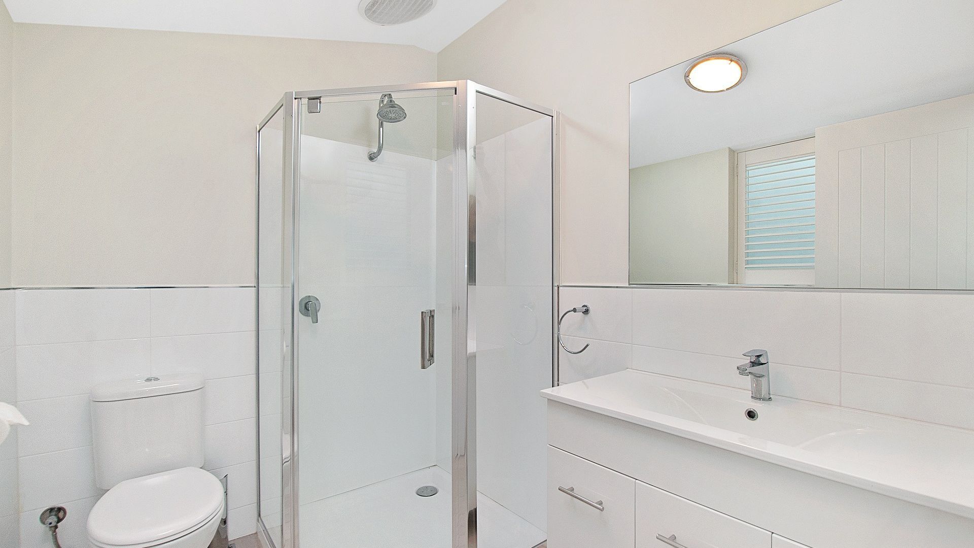 Crescent Bay on Chieftain - easy walk to town or beach (STRA6281ZLXM6IRN) — image 17