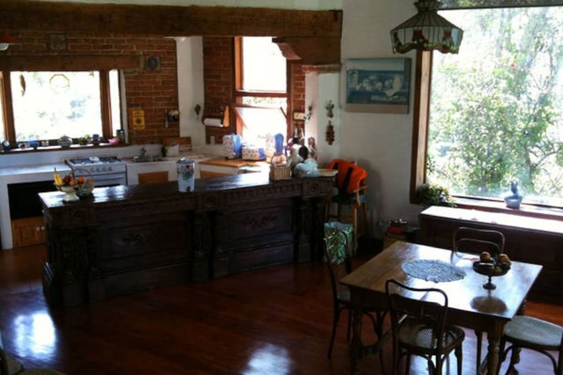 Casa los Cuatro Manguitos for 10 guests 5 min away from lake & downtown