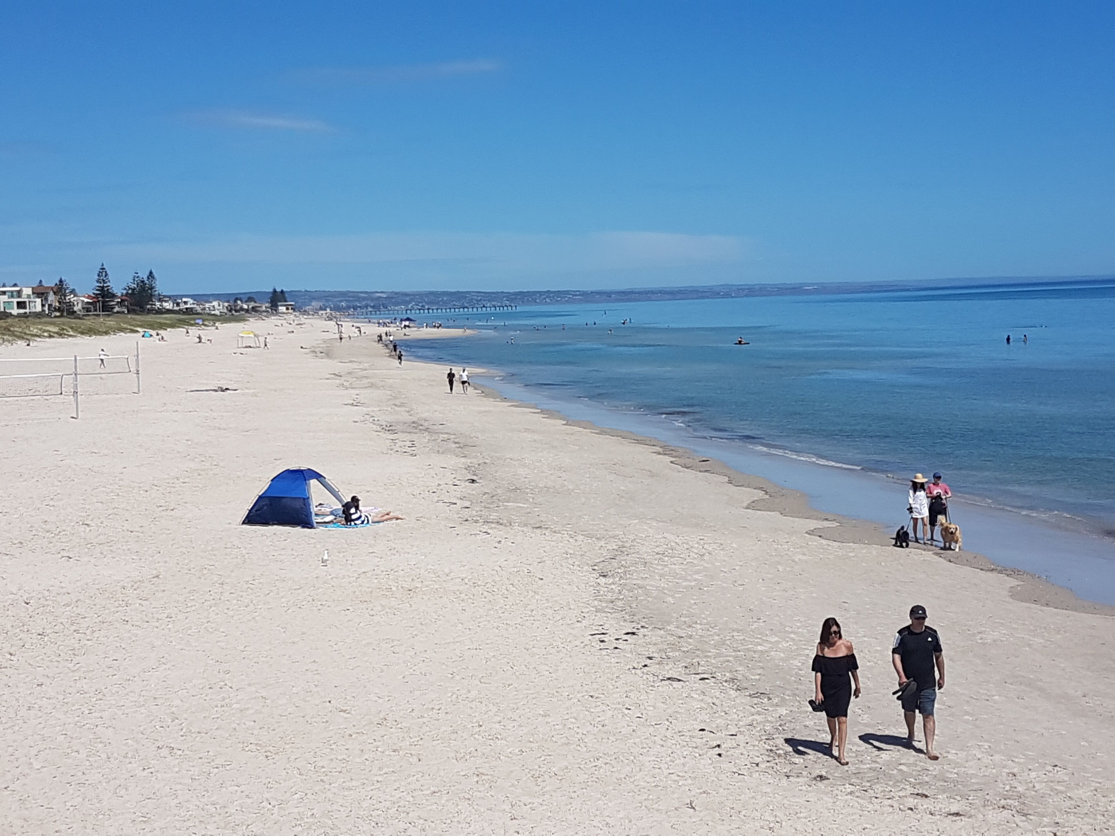 242 Steps to the Beach at Grange with Netflix and train to the City/Cricket — image 30