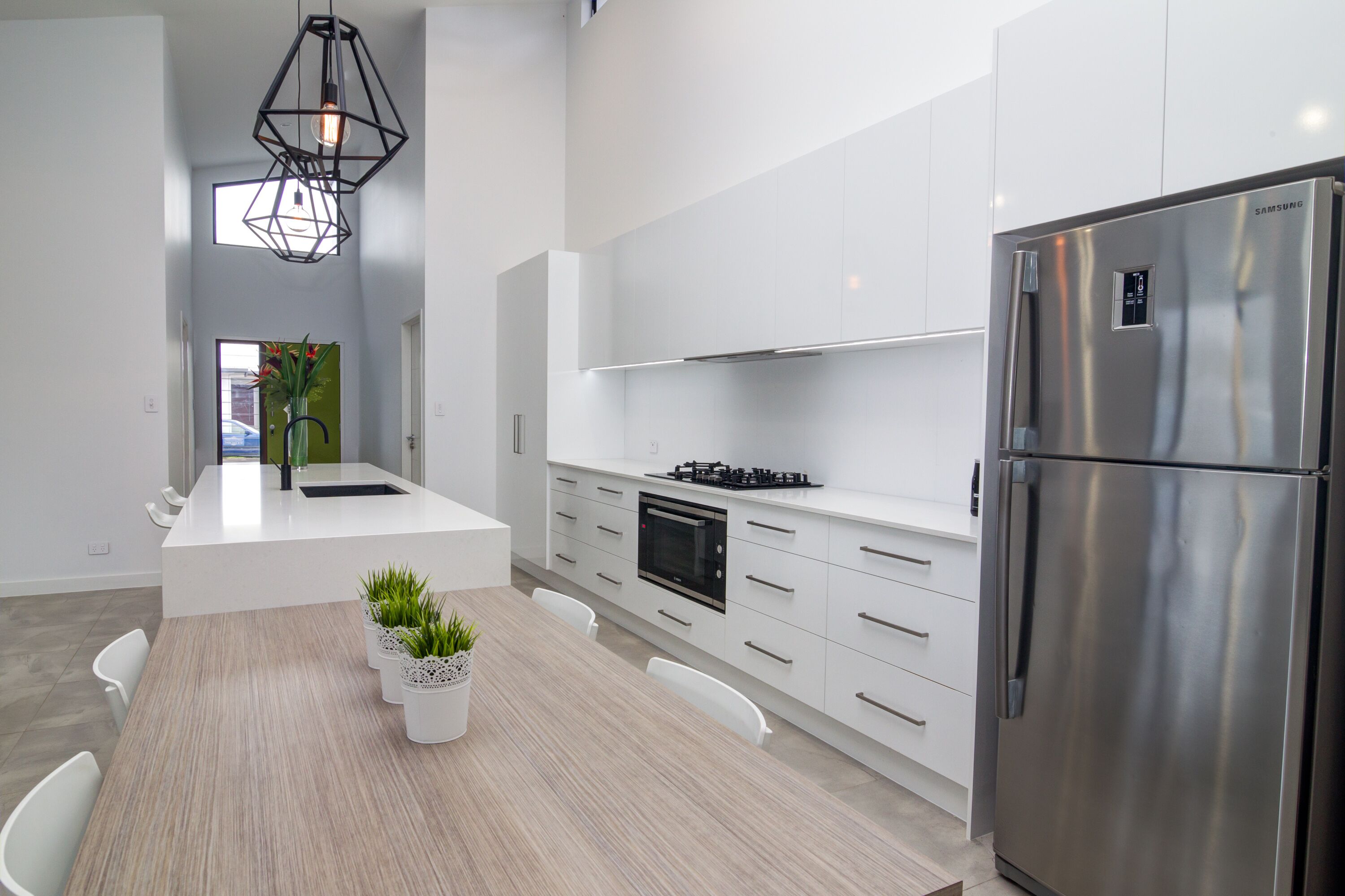 Ulysses - 4BR House with 20m Heated Lap Pool — image 8