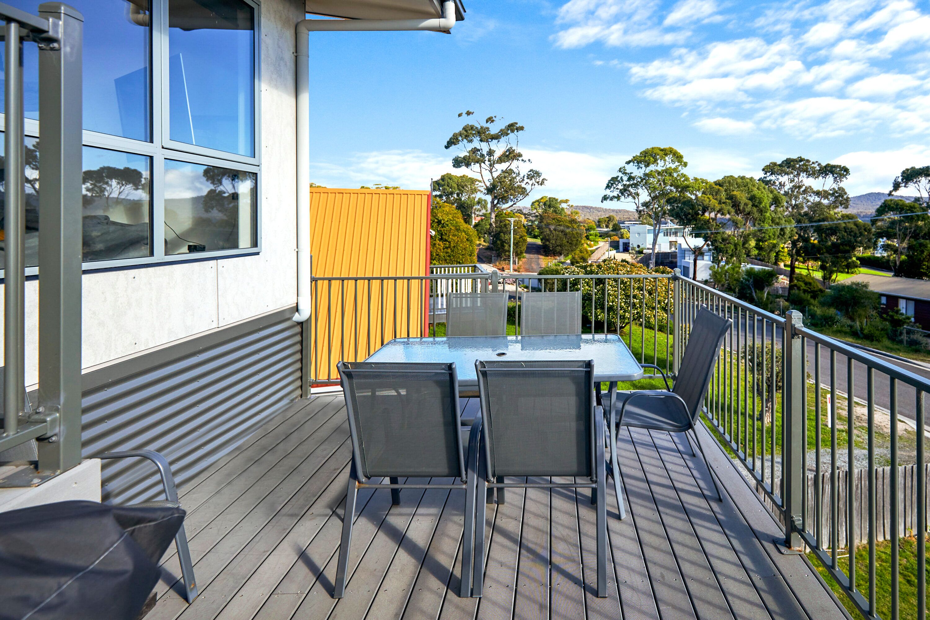 GRANITE BEACH HOUSE @ Binalong Bay of Fires — image 12