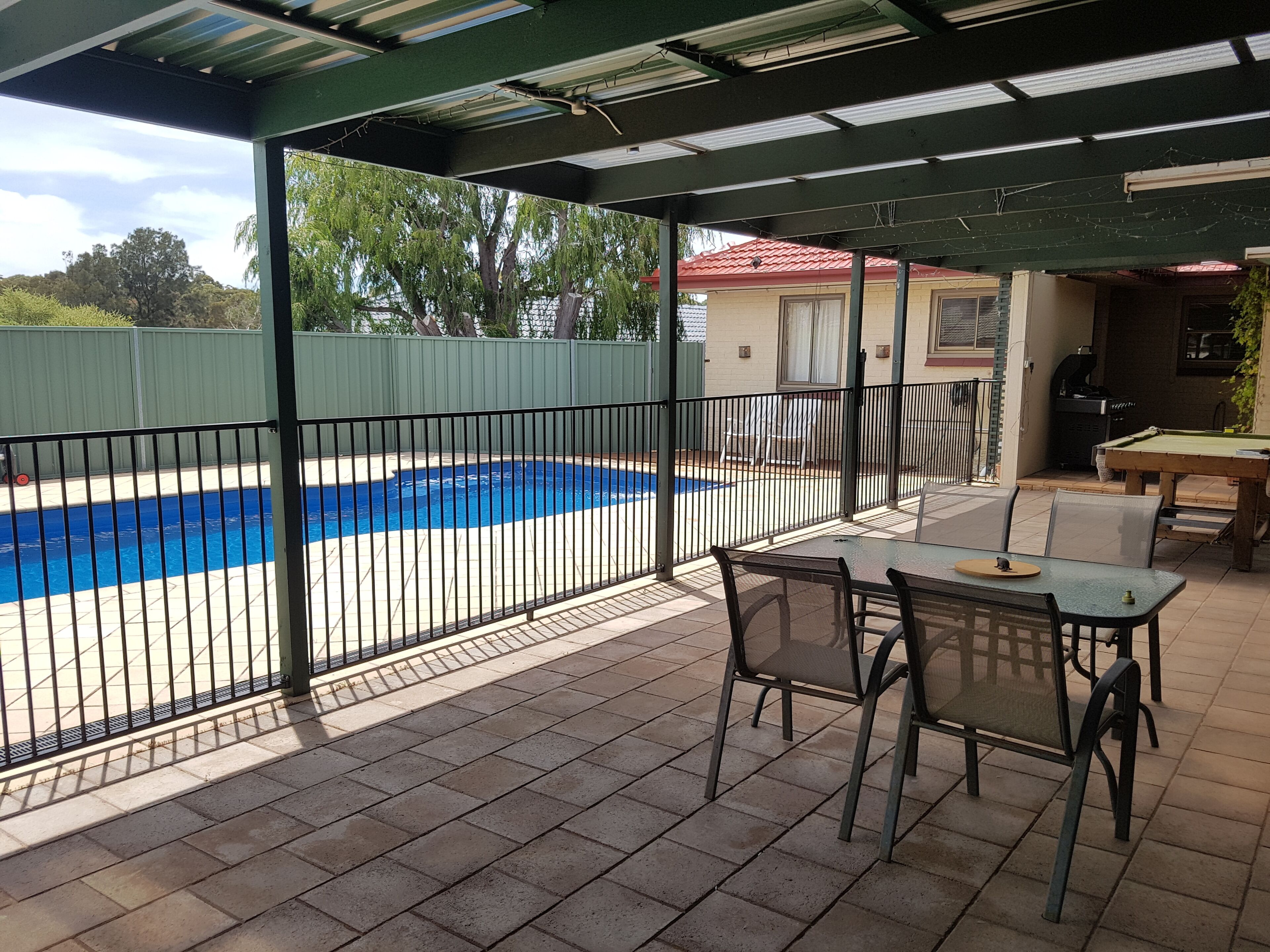 Adelaide South Family home for families and dogs welcome