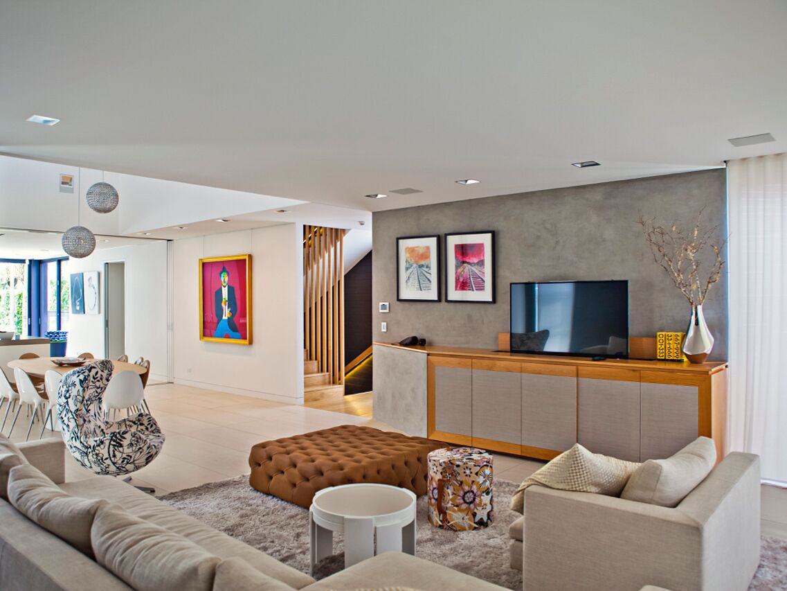 World class in Tamarama Beach with expansive views — image 12