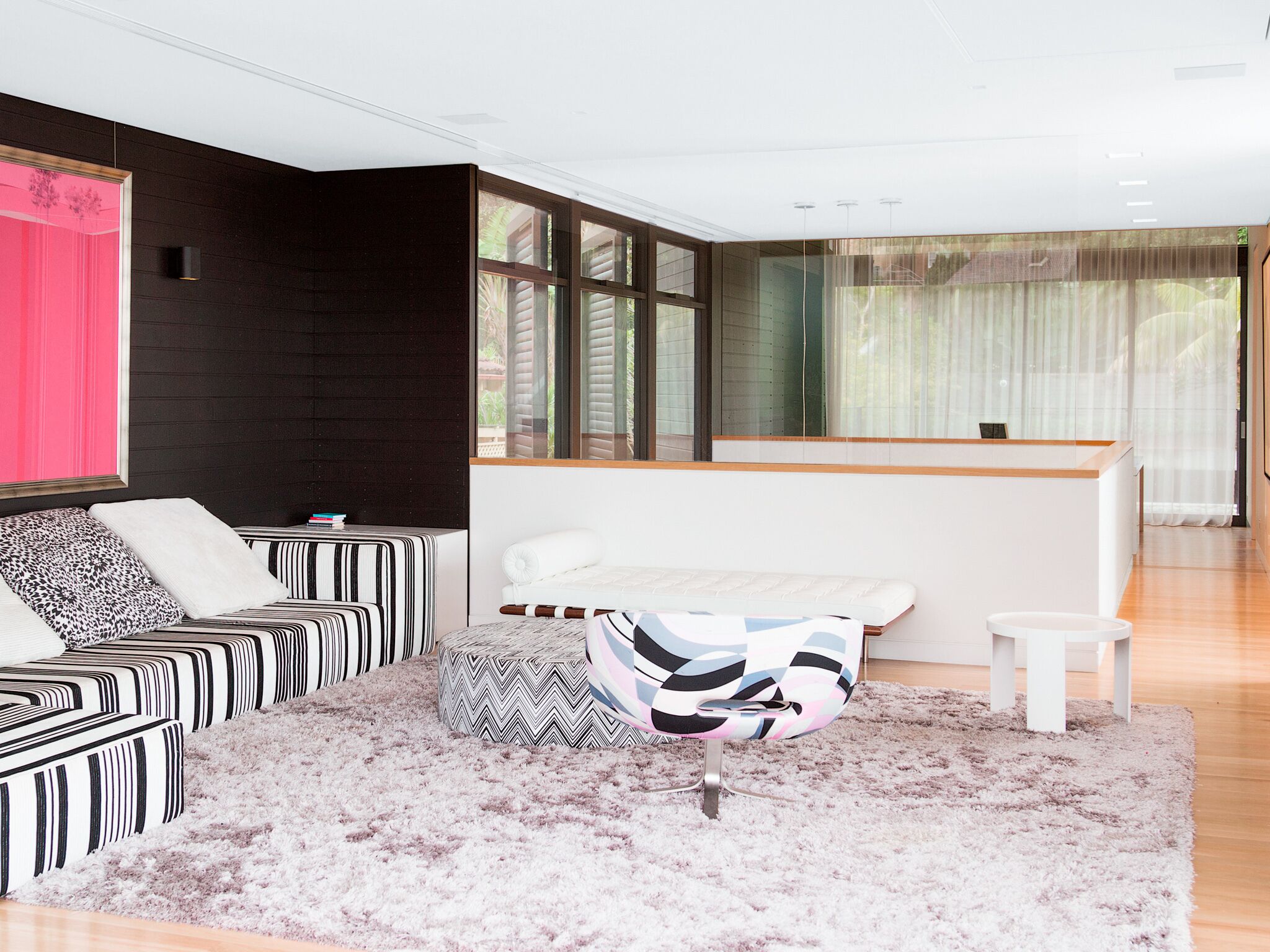 World class in Tamarama Beach with expansive views — image 10