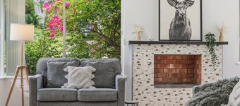 Salt & Sand - Flynn's Beach