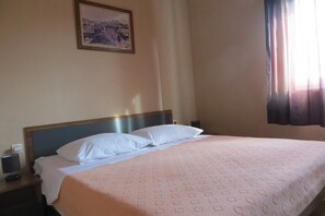 2 bedrooms, Internet, bed sheets