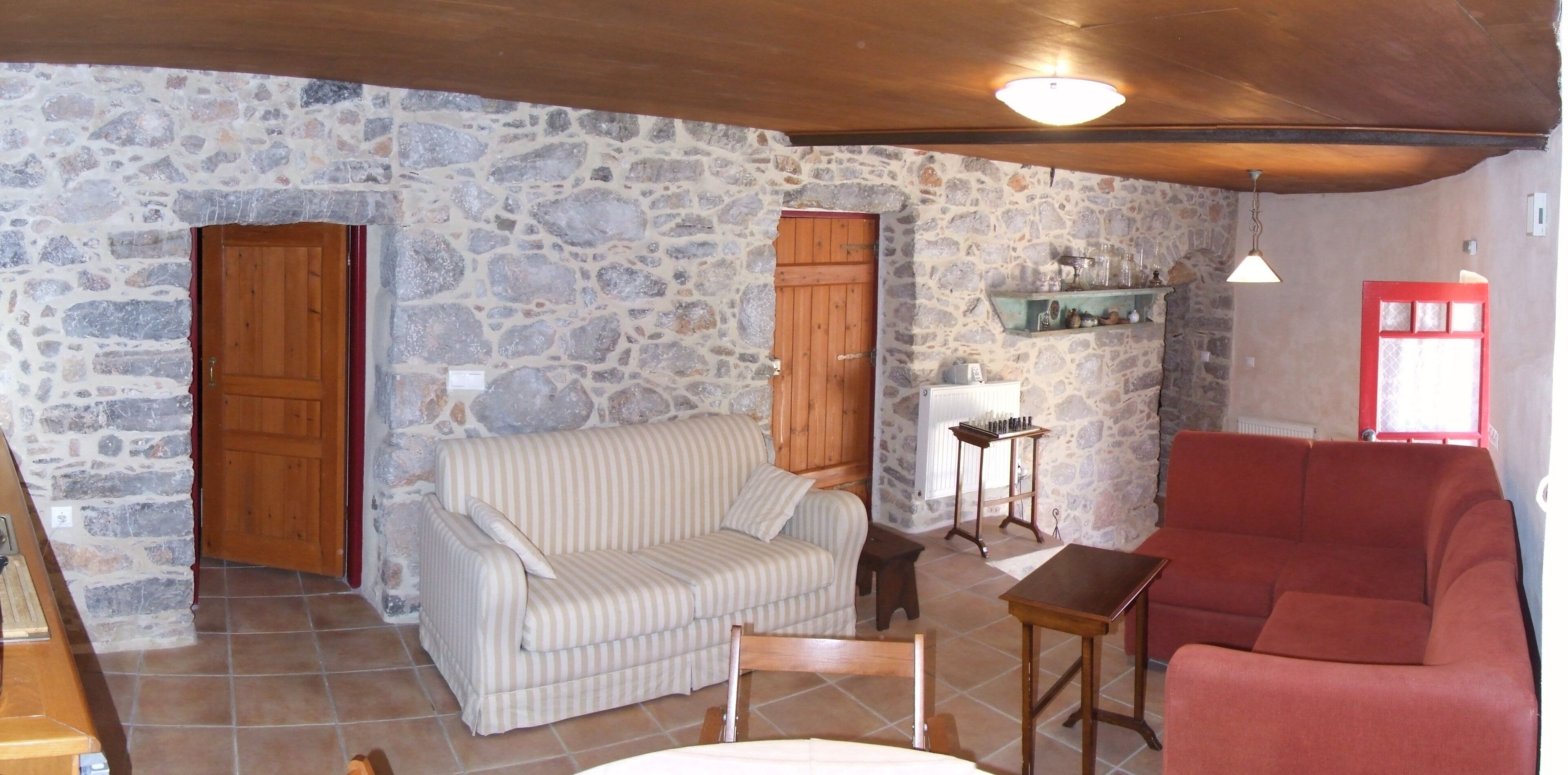 Alona Stone House self- catering apartment