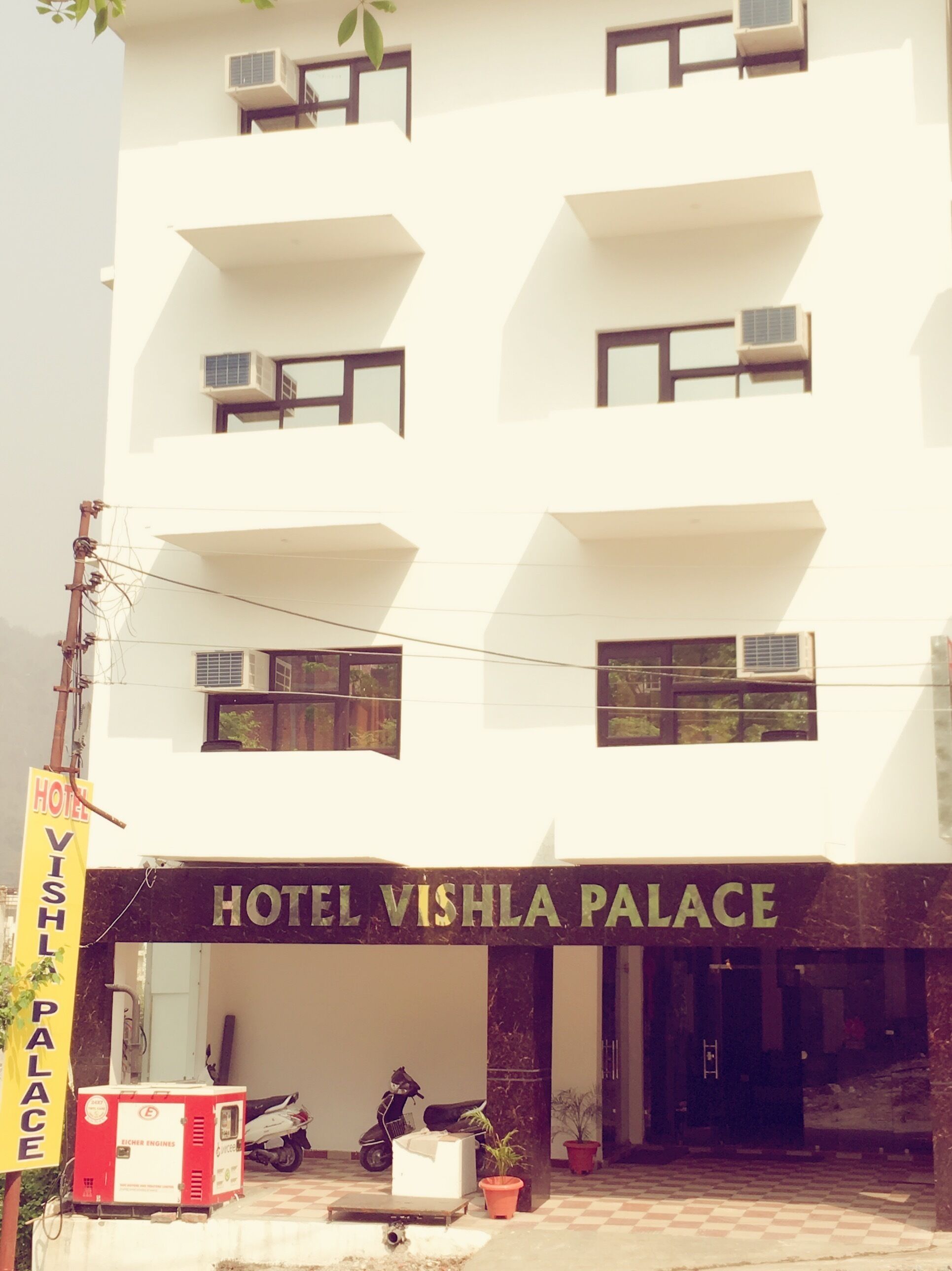 Best Bed and Breakfast in Rishikesh- Vishla Palace