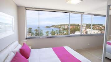 1 bedroom, iron/ironing board, WiFi (free), bed sheets