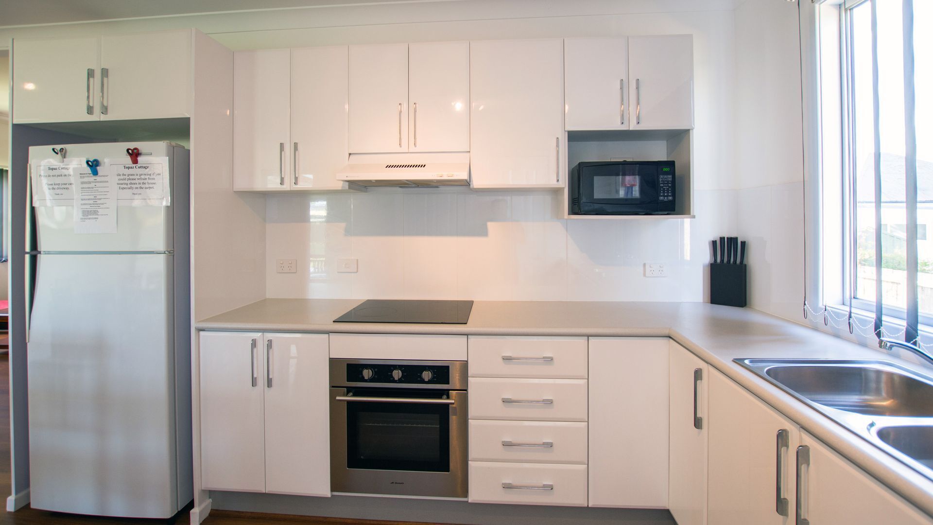 Topaz Cottage-Glen Innes Holiday Accommodation