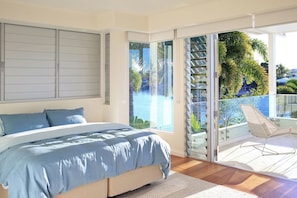 5 bedrooms, iron/ironing board, free WiFi, bed sheets
