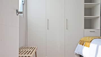 1 bedroom, iron/ironing board, WiFi