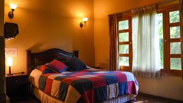 2 bedrooms, bed sheets
