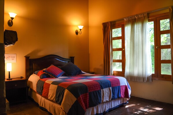 2 chambres, draps fournis