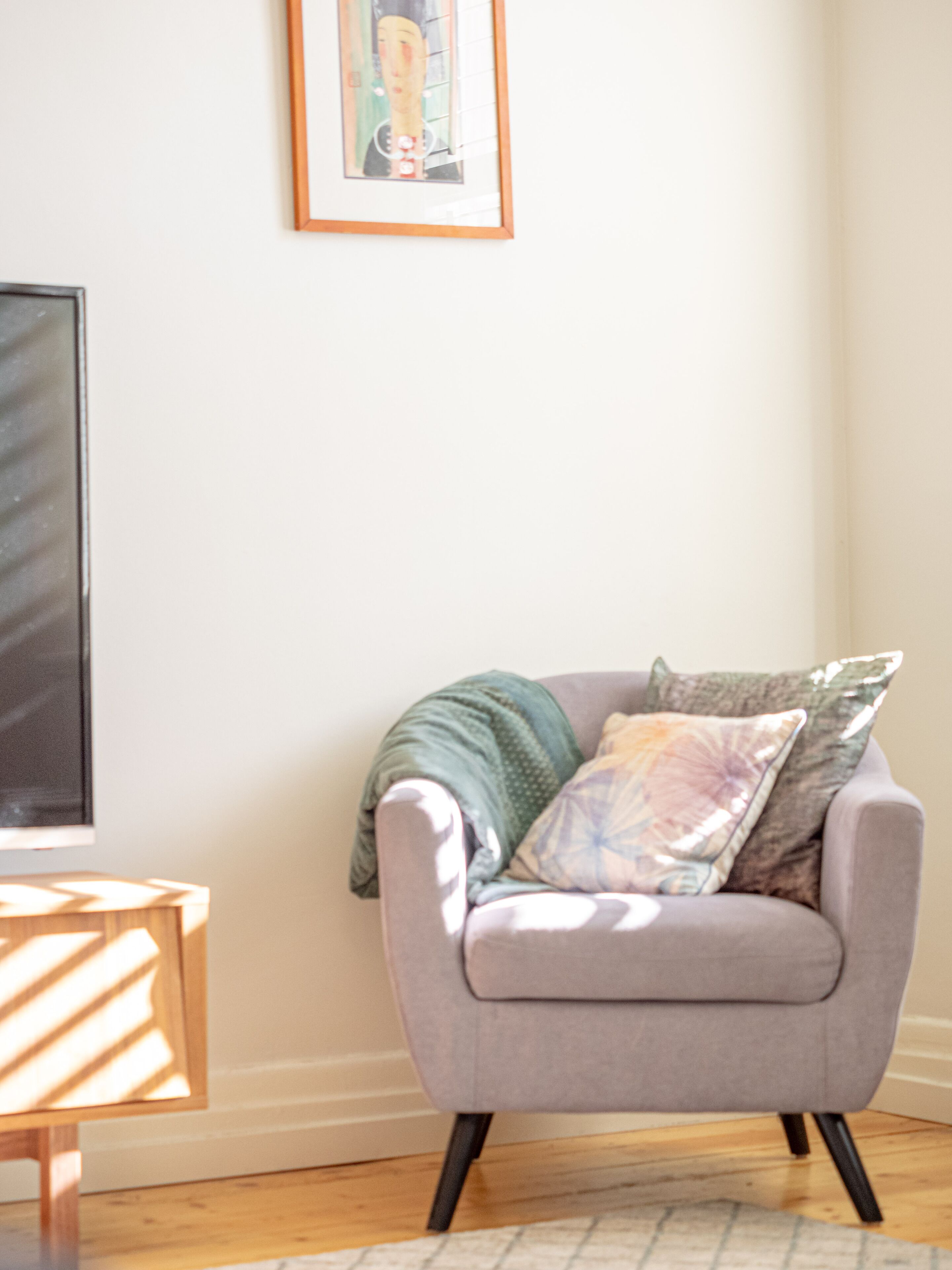 Heaven on Erin - Great MCG Location 4 BR Parking — image 2