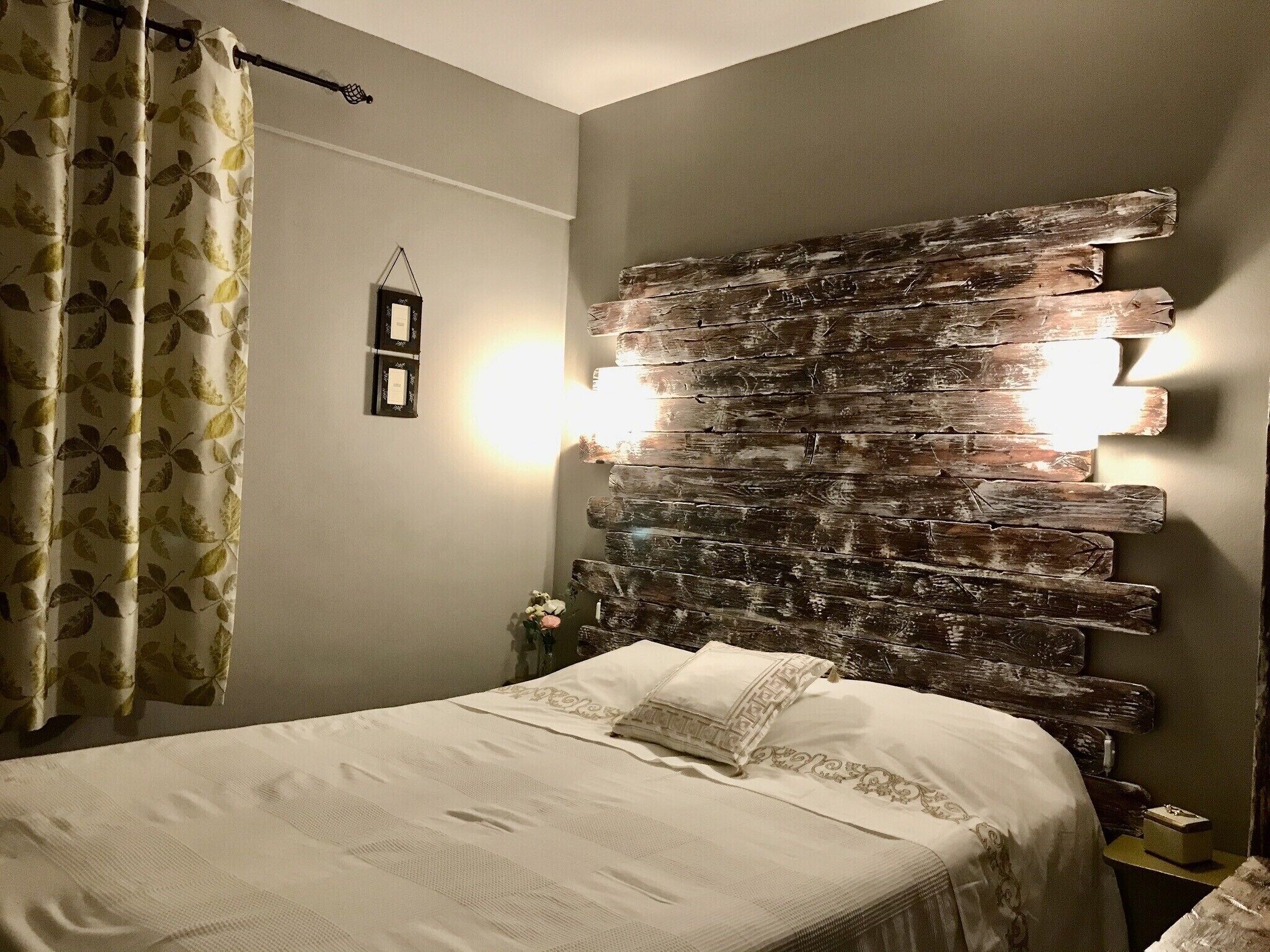 Side Sea View Apartment 