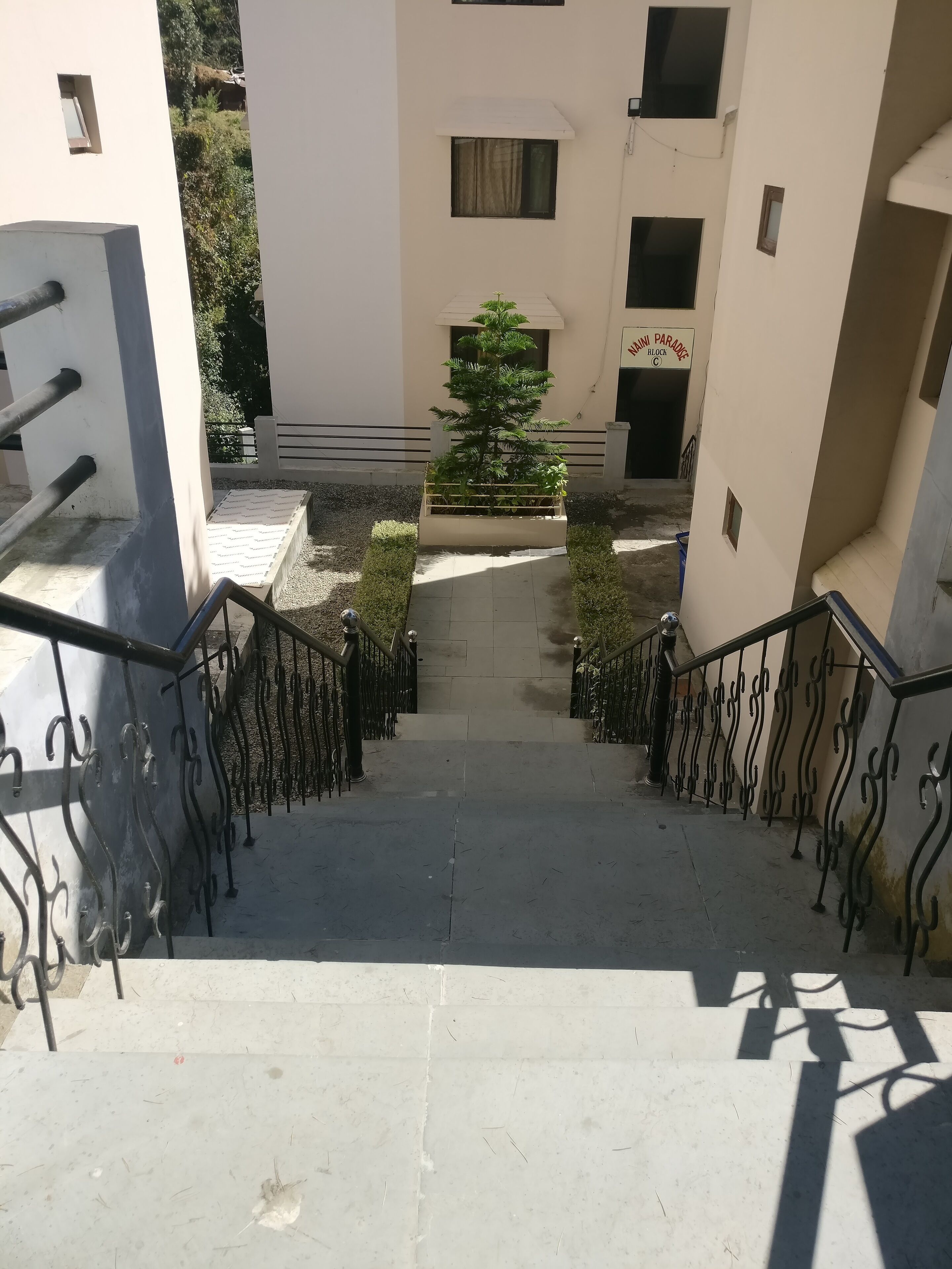 Home away from Home (Bhowai Nainital)