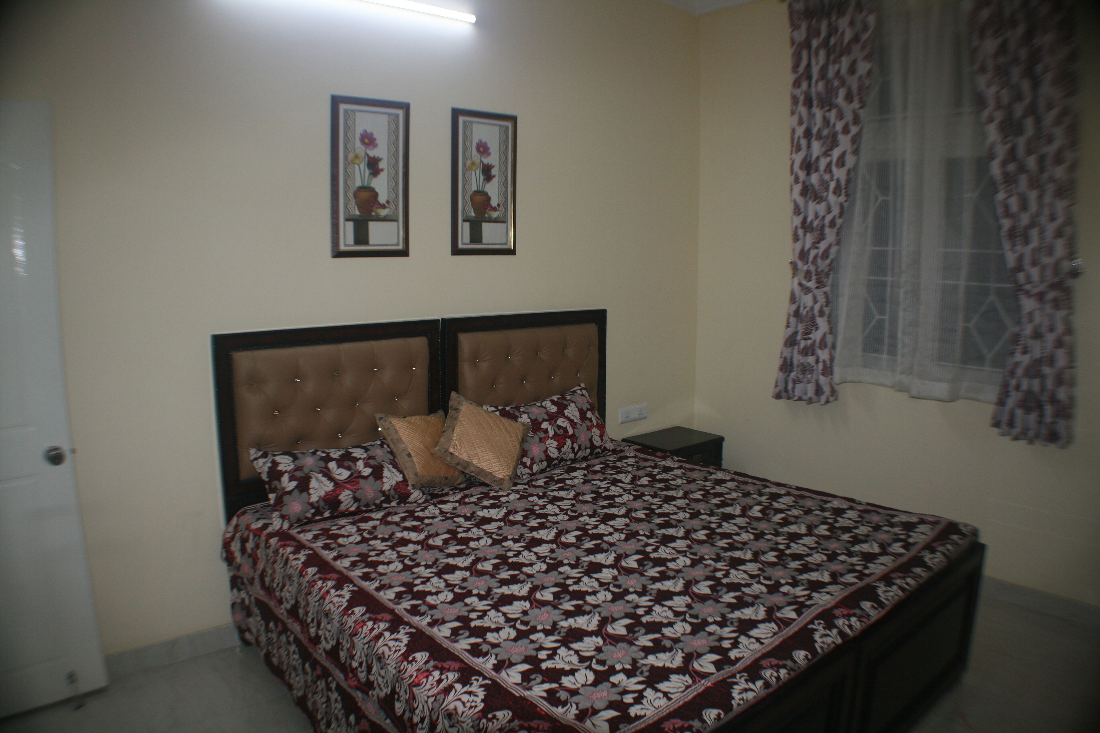 3 BHK Beautifully Furnished Apartment with Kitchen and attached Bath rooms.