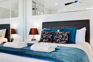 1 makuuhuone, silitysrauta/-lauta, vuodevaatteet