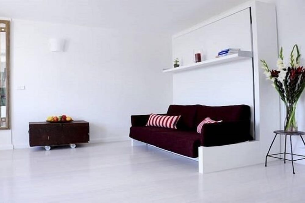 bondi beach break studio 8 balcony and rooftop pool